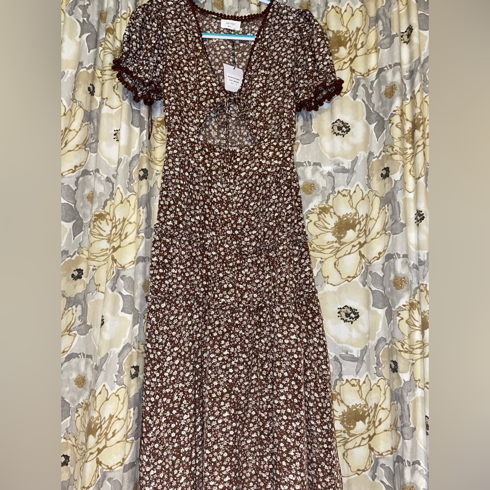 New with tags!On You J’adore Floral/Dress, size Small.